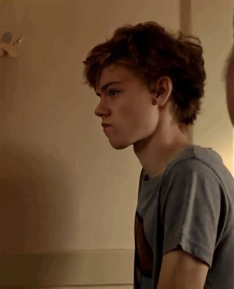 Thomas Brodie Sangster Artofit