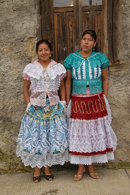Women Michoacan Mexico In 2020 Mexican Outfit Mexican Costume