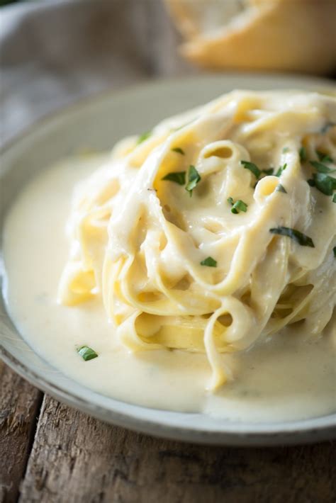 Copycat Olive Garden Chicken Fettuccine Alfredo Recipe ~ Mwdndesigns