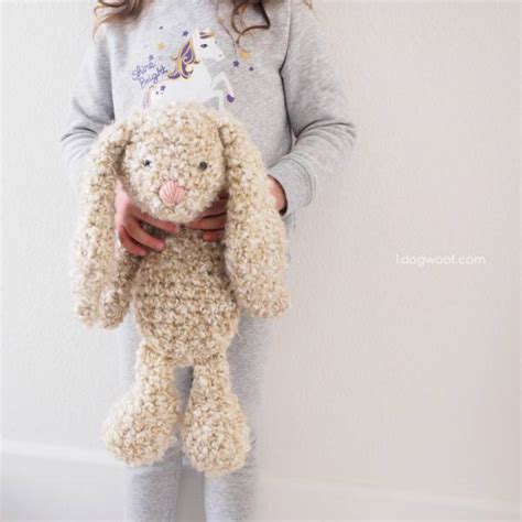 Wow there are a lot of bunny sewing patterns out there! Adorable Chunky Easter Bunny Pattern - Crochet