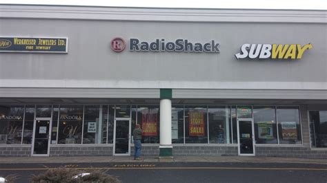Here's what to expect on a business credit card application: Lower Saucon RadioShack Closing | Saucon Source