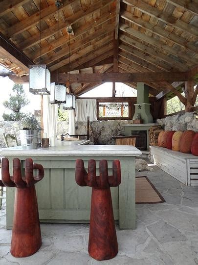 Check out these 30+ best outdoor kitchen ideas on a budget. 20 Ideas and Examples of Well-Arranged Outdoor Kitchens ...