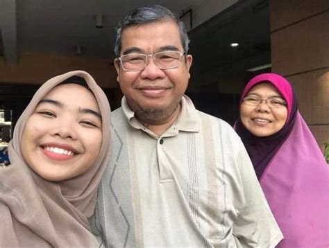 Seperti kita tahu, artikel yang sekarang kita baca adalah artkel berseri tentang kisah nabi qushay, nama asli beliau adalah zaid. "Allah Ambil Abah Tempat Orang Berebut Meninggal Di Sana ...