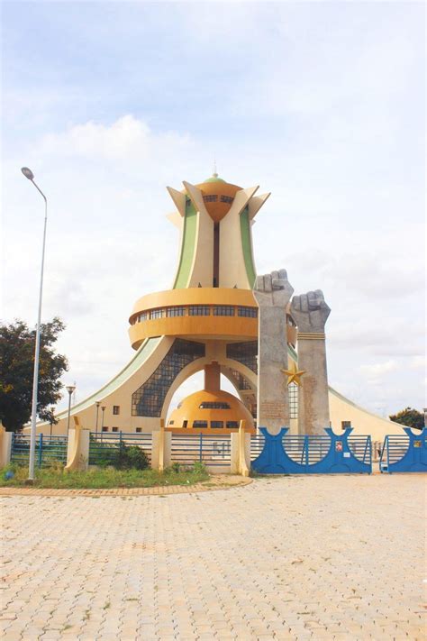 Monument Des Martyrs Et Héros Nationaux Ouagadougou
