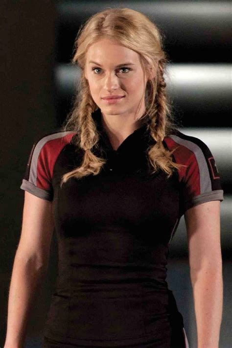 Leven Rambin As Glimmer Hunger Games Fashion Hunger Games Hunger