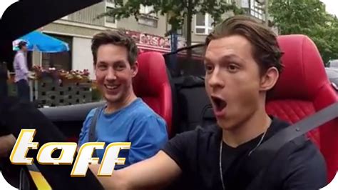 Tom really thought he could trick his fans. SPIDERMAN hat ANGST vor SPINNEN? Tom Holland bei Stars in ...