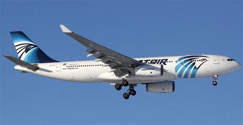 You can book for up to 7 travellers and 7 infants at a time. EGYPTAIR - Foto van EGYPTAIR - Tripadvisor