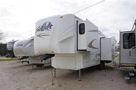 Forest River Cedar Creek Silverback 29rl Rvs For Sale