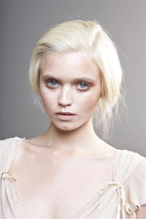 30 Porcelain Skin Pale Blonde Hair Fashionblog