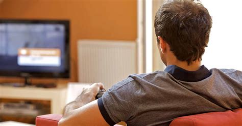 6 Ways Watching Tv Can Actually Ruin Your Life Forever