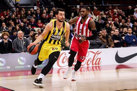 The team plays in the basketball super league and in the euroleague. Fenerbahçe Beko, Olympiakos deplasmanından galibiyetle ...