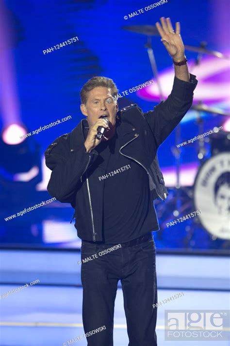 David Hasselhoff Usa Singer And Actor Singing Singing Concert