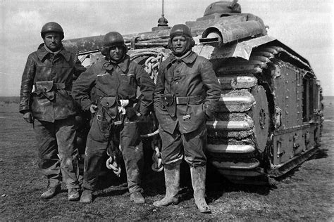 French Tankers Pose In Front Of Their Char B1 Bis Heavy Tank 1940 R
