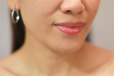 How To Lighten Dark Upper Lips Remedies For Dark Lips Beauty Skin
