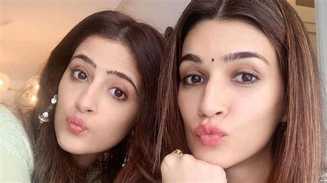 What A Transformation Kriti And Nupur Sanons Photos Before Entering Bollywood Has Shocked All