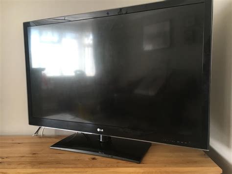 Lg Inch Flat Screen Tv Led Full Hd P Freeview Coseley Dudley