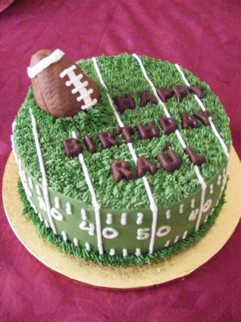 Football Field Cake On Cake Central Football Themed Cakes Football Birthday Cake Football Cake