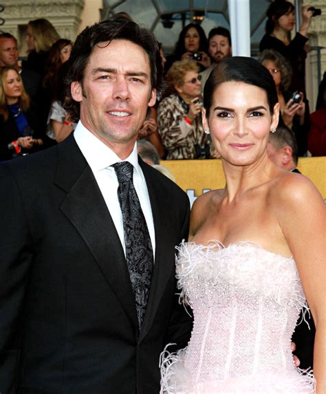 Is Angie Harmon Still Married To Mark Harmon For A Lot Bloggers