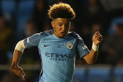 After many months of trying to sign jadon sancho , it looks like man utd have finally reached an agreement with borussia dortmund to get their man. Jadon Sancho: Arsenal and Celtic want Man City starlet ...