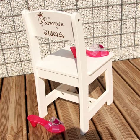 Maybe you would like to learn more about one of these? Chaise d'enfant à personnalisée la petite princesse