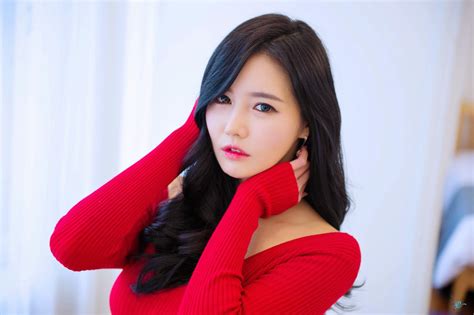 Gorgeous Han Ga Eun In Tight Red Dress ~ Cute Girl Asian Girl Korean Girl Japanese Girl