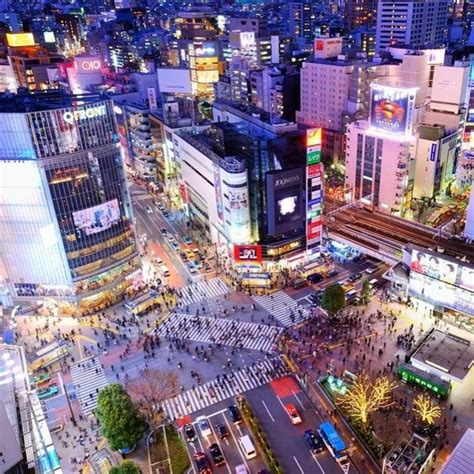 Shibuya Crossing In Tokyo Cost When To Visit Tips And Location