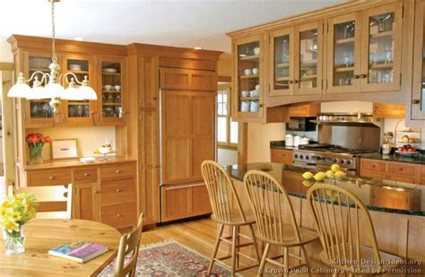 To optimize the elegant impression of cherry kitchen cabinets, you must be smart in adjusting the color contrast in the kitchen. Pictures of Kitchens - Traditional - Light Wood Kitchen ...