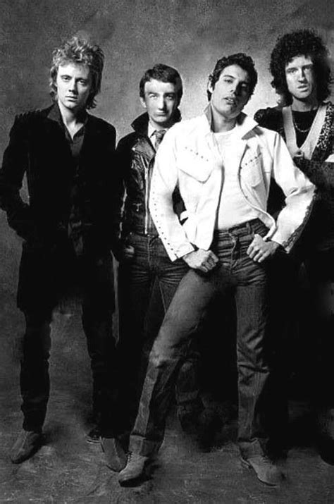 After a rapid succession of bass players came and went, john deacon was the last member to join. 252 best images about Queen, the Band I Love! on Pinterest ...