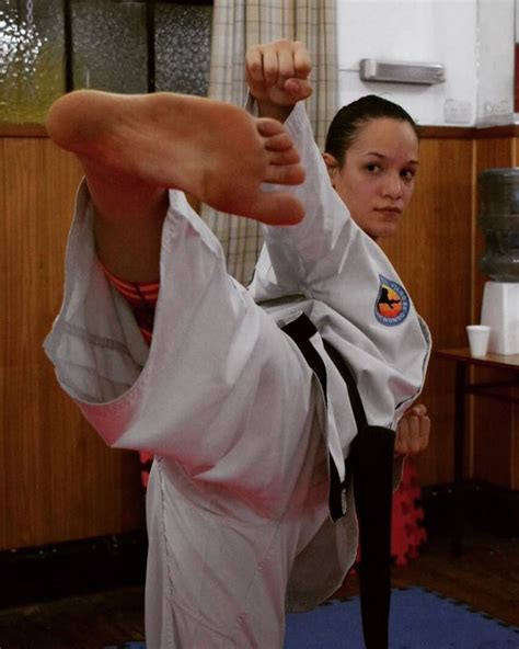 pin by el camino on karate girl martial arts girl female martial artists martial arts women