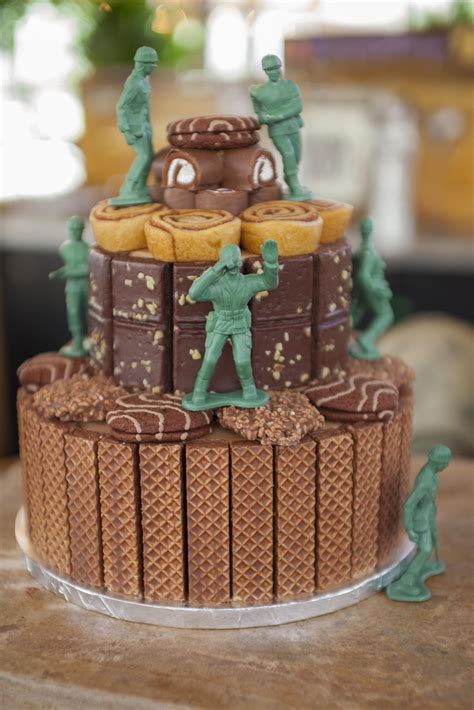 Amy beck cake design is a cake studio located in chicago's river west neighborhood. Military grooms cake with army men and little debbie's snacks. Unique grooms cake ideas for ...