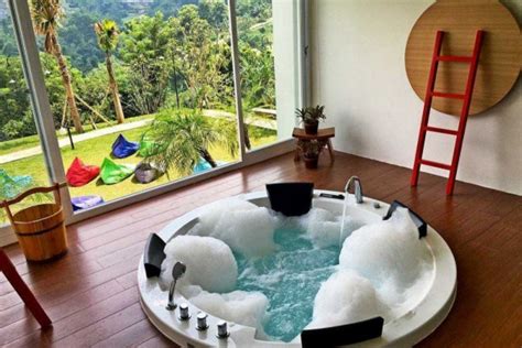 5 Pilihan Hotel Mewah Dengan Jacuzzi Di Bandung
