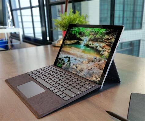 Microsoft Surface Pro 7 Review 2021