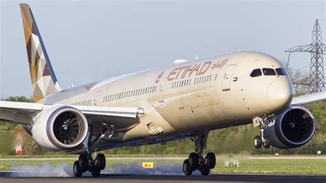 After dropping its sonic cruiser project. Etihad Airways Boeing 787-10 Dreamliner A6-BMC - v1images ...