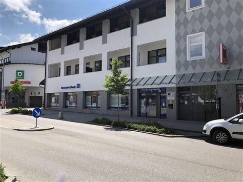 Die deutsche bank ag ist das nach bilanzsumme und mitarbeiterzahl größte kreditinstitut deutschlands. Deutsche Bank