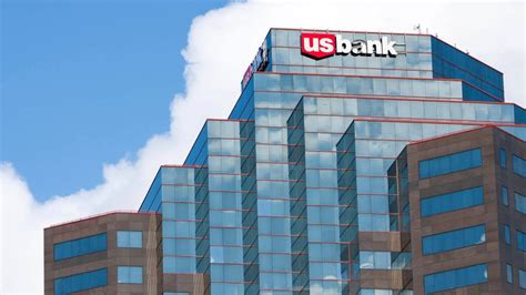 Us Bancorp Shares May Stabilize Above 50 After The Board Adopted A