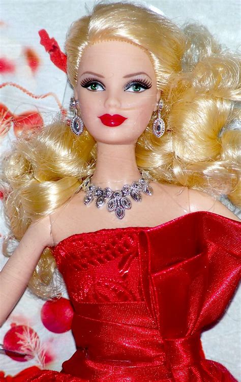 2012 Holiday Barbies 2012 Holiday Barbie Doll Brunette Nrfb W3538 746775048693