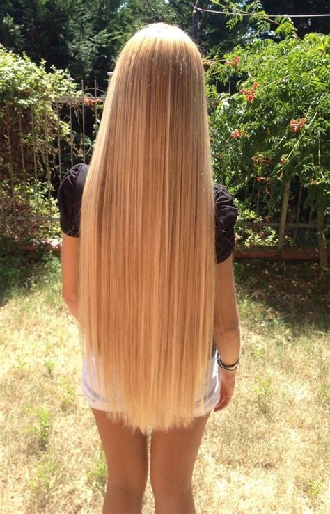 straight blonde hair in 2020 long straight hair long face hairstyles really long hair
