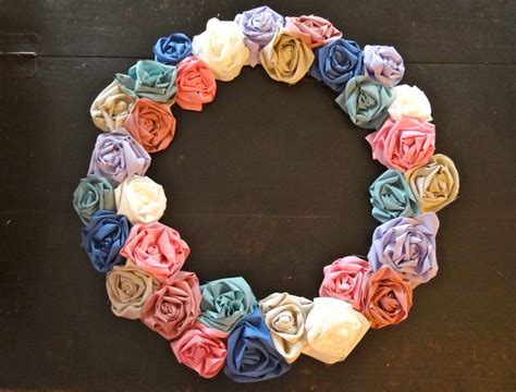 Fun With Fabric Making Fabric Flowers Wire Wreath Forms Flower Wreath