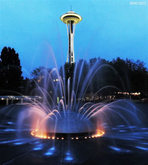 International Fountain And Space Needle The International Flickr