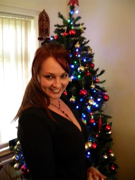 Angelfeathers63 50 From Nottingham Is A Local Granny Looking For