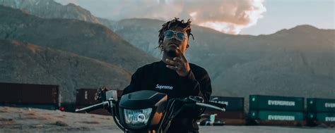 Born jarad higgins in 1998, the calumet park artist grew up playing piano, drums, and guitar, turning to rap freestyling in high school. 2560x1024 Juice Wrld 2560x1024 Resolution HD 4k Wallpapers ...