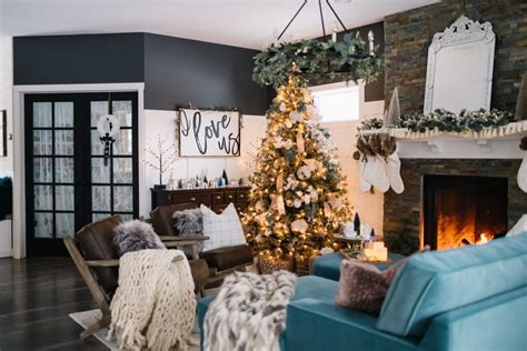 10 Ways To Create A Cozy Christmas Home The Diy Mommy
