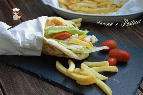Ebbene si, si può fare un ottimo pane in casa anche senza essere panettieri e conoscere i segreti della panificazione ( senza nulla togliere ai panettieri, ai quali il pane. Kebab fatto in casa