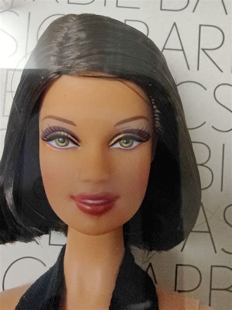 Barbie Basics Model No 11 Collection 001 Teresa Head Black Label