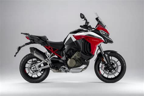 Motorcycles around the world on instagram: Ducati Multistrada V4 2021 : 170 ch, 3 versions et ...
