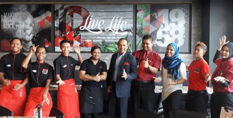 Find the latest pizza hut promotions and the best offers and coupons from restaurants in petaling jaya. Peluang Kerja Besar-Besaran Di PIZZA HUT Cawangan Seri ...