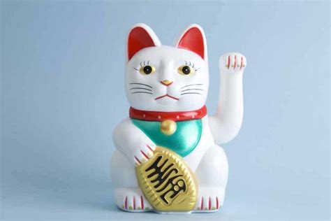 Interesting Facts About Maneki Neko Fortune Cats Or Lucky Cats