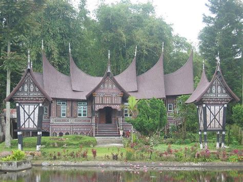 Rumah gadang gajah maharam 2. Ar Shasya: SENIBINA RUMAH MINANGKABAU