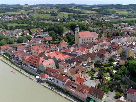 Der oberösterreichische seniorenbund ist die größte und schlagkräftigste interessensvertretung der älteren generation (über 79 000!) in unserem bundesland. Schärding - Barockjuwel am Inn - Guten Morgen Österreich