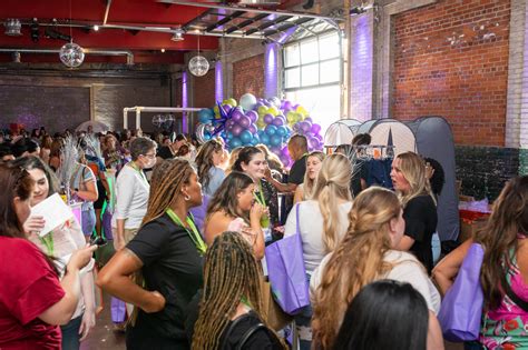 Incredible Co-Hosts The Nurse Party of the Year | Incredible Health